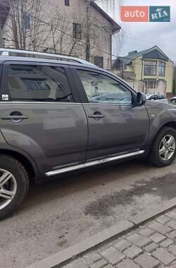 Внедорожник / Кроссовер Citroen C-Crosser 2012 в 