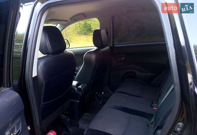 Позашляховик / Кросовер Citroen C-Crosser 2009 в Рівному фото 4 Позашляховик / Кросовер Citroen C-Crosser 2009 в Рівному