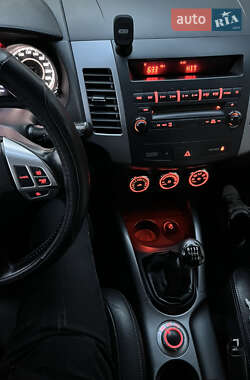 Внедорожник / Кроссовер Citroen C-Crosser 2011 в 