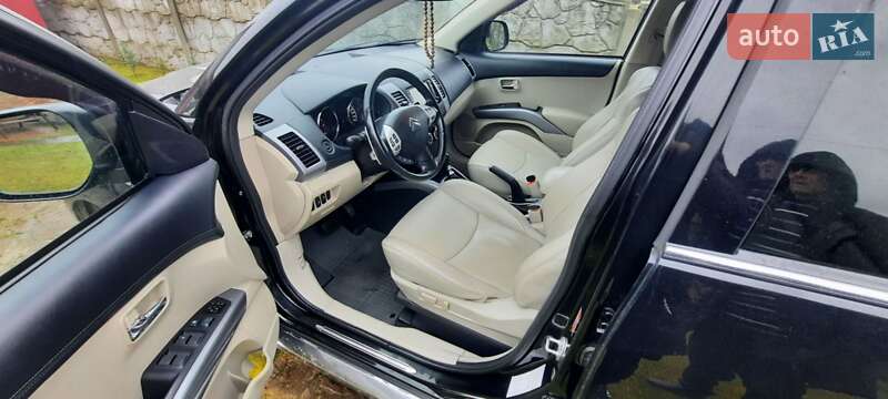 Позашляховик / Кросовер Citroen C-Crosser 2012 в Бурштині