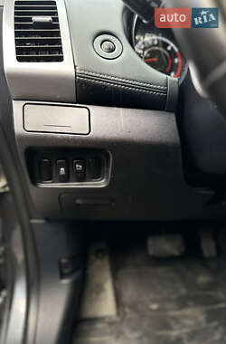 Внедорожник / Кроссовер Citroen C-Crosser 2011 в 