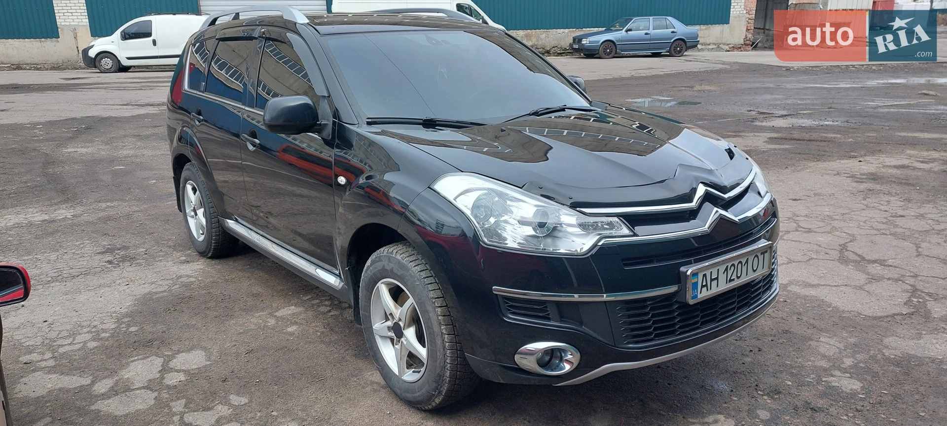 Citroen C-Crosser 2011