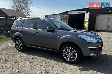 Позашляховик / Кросовер Citroen C-Crosser 2010 в 