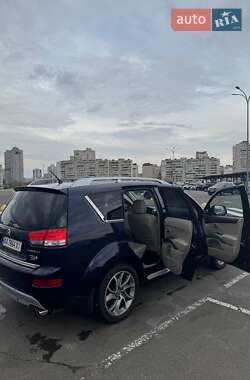 Внедорожник / Кроссовер Citroen C-Crosser 2012 в 