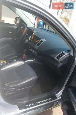 Позашляховик / Кросовер Citroen C-Crosser 2008 в 