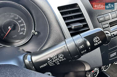 Внедорожник / Кроссовер Citroen C-Crosser 2010 в 