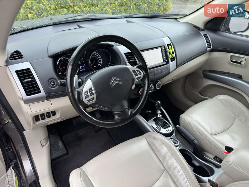 Позашляховик / Кросовер Citroen C-Crosser 2012 в Стрию