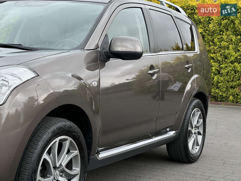 Позашляховик / Кросовер Citroen C-Crosser 2012 в Стрию