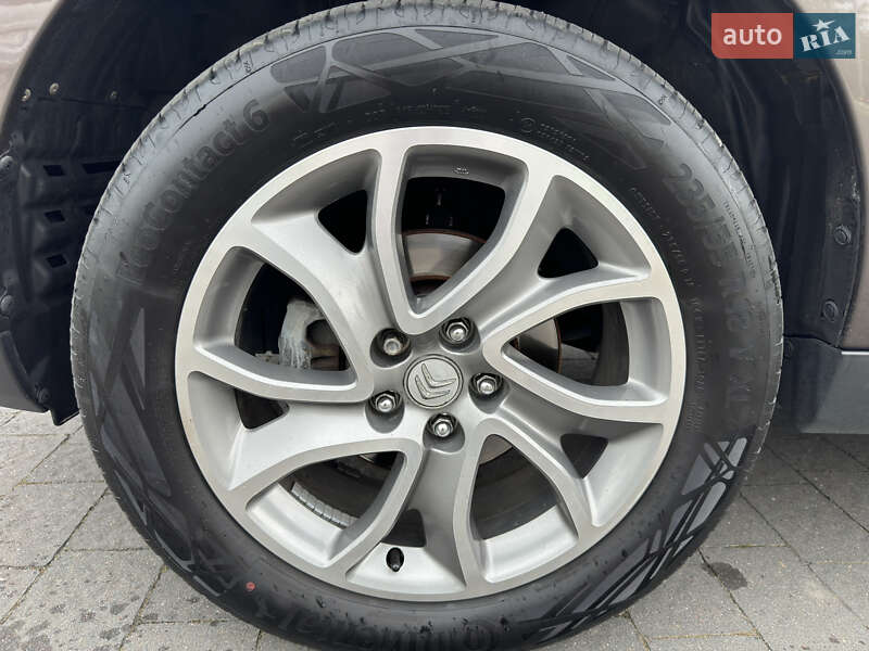 Позашляховик / Кросовер Citroen C-Crosser 2012 в Стрию