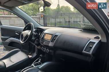 Внедорожник / Кроссовер Citroen C-Crosser 2009 в 