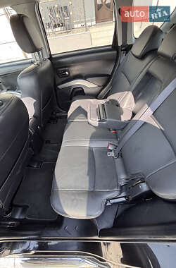 Внедорожник / Кроссовер Citroen C-Crosser 2009 в 