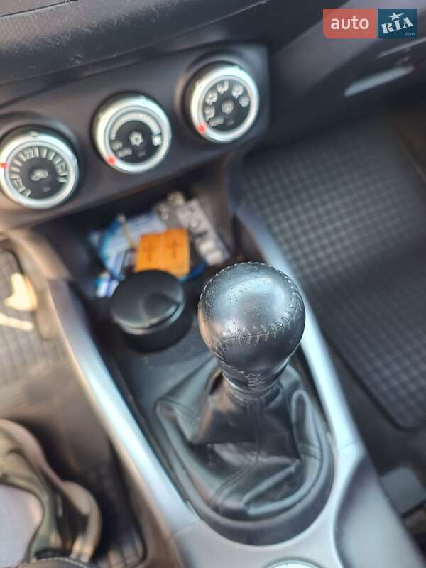 Позашляховик / Кросовер Citroen C-Crosser 2008 в Житомирі фото 11 Позашляховик / Кросовер Citroen C-Crosser 2008 в Житомирі