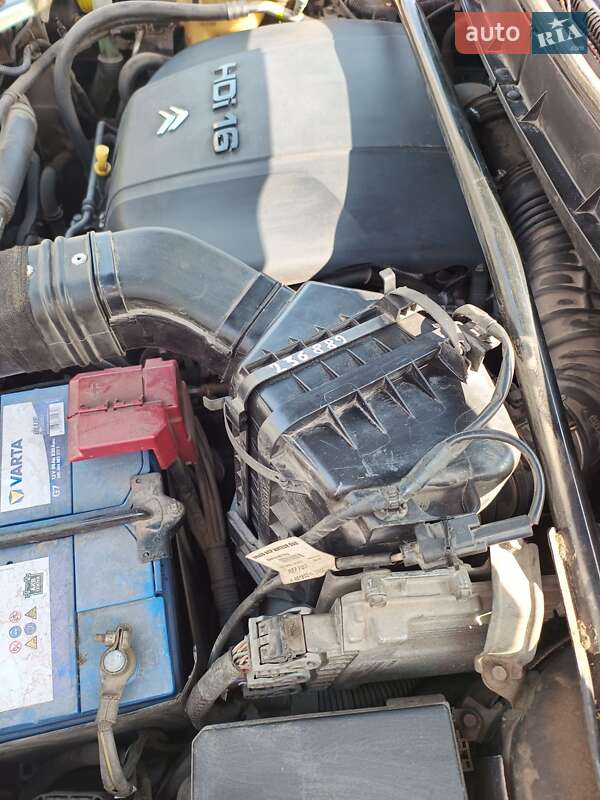 Позашляховик / Кросовер Citroen C-Crosser 2008 в Житомирі фото 26 Позашляховик / Кросовер Citroen C-Crosser 2008 в Житомирі