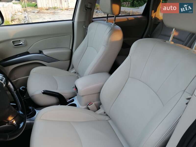 Внедорожник / Кроссовер Citroen C-Crosser 2009 в Ровно