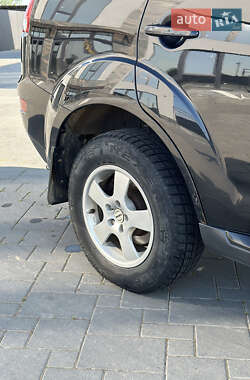 Внедорожник / Кроссовер Citroen C-Crosser 2009 в 