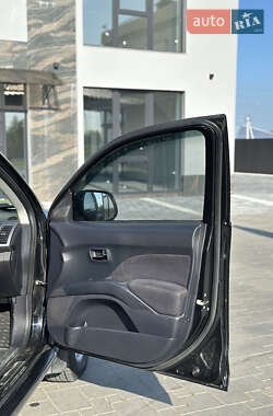 Внедорожник / Кроссовер Citroen C-Crosser 2009 в 