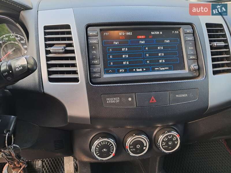 Внедорожник / Кроссовер Citroen C-Crosser 2009 в Коломые фото 5 Внедорожник / Кроссовер Citroen C-Crosser 2009 в Коломые