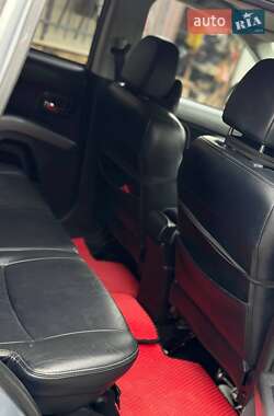 Внедорожник / Кроссовер Citroen C-Crosser 2010 в 