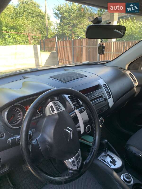 Позашляховик / Кросовер Citroen C-Crosser 2009 в Чернівцях