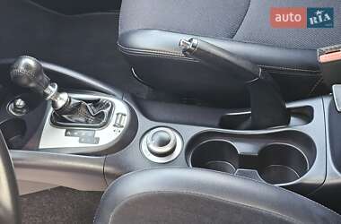 Внедорожник / Кроссовер Citroen C-Crosser 2011 в 