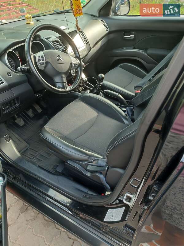 Позашляховик / Кросовер Citroen C-Crosser 2007 в Ковелі фото 7 Позашляховик / Кросовер Citroen C-Crosser 2007 в Ковелі