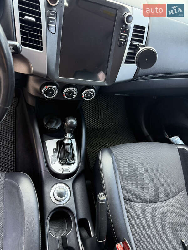 Внедорожник / Кроссовер Citroen C-Crosser 2010 в Дружковке