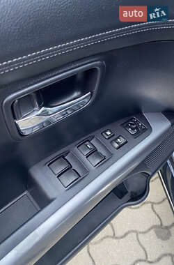 Внедорожник / Кроссовер Citroen C-Crosser 2011 в 