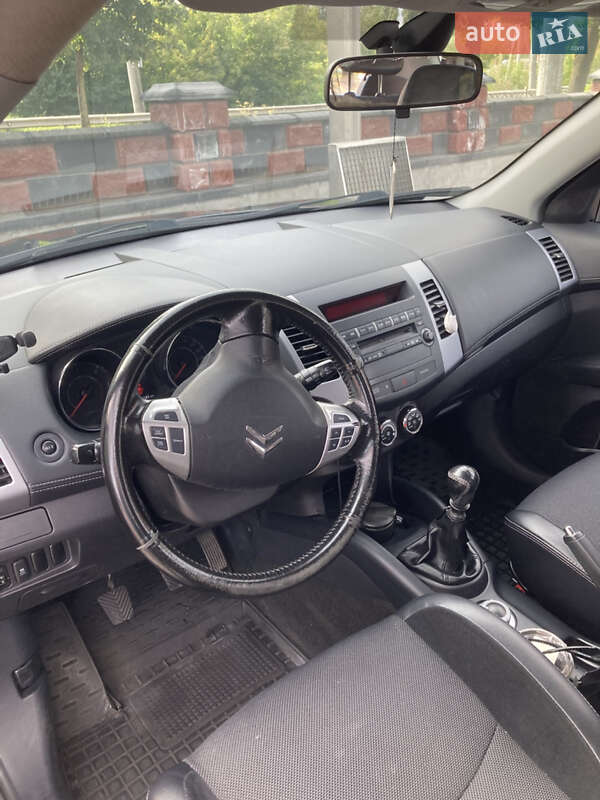 Внедорожник / Кроссовер Citroen C-Crosser 2012 в Киеве фото 23 Внедорожник / Кроссовер Citroen C-Crosser 2012 в Киеве