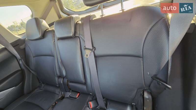 Позашляховик / Кросовер Citroen C-Crosser 2010 в Чернігові
