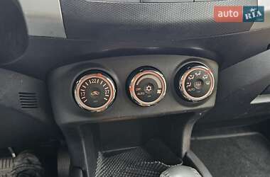 Позашляховик / Кросовер Citroen C-Crosser 2010 в 