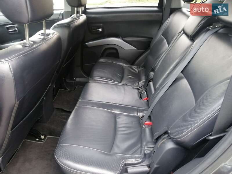 Позашляховик / Кросовер Citroen C-Crosser 2012 в Рівному фото 41 Позашляховик / Кросовер Citroen C-Crosser 2012 в Рівному