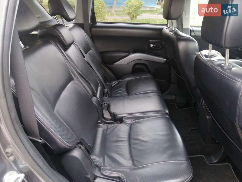 Позашляховик / Кросовер Citroen C-Crosser 2012 в Рівному фото 55 Позашляховик / Кросовер Citroen C-Crosser 2012 в Рівному