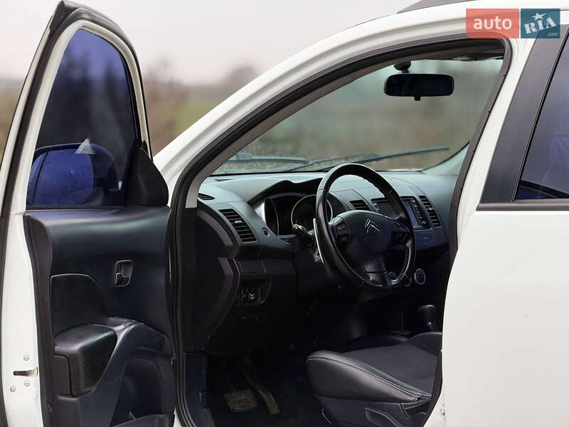 Позашляховик / Кросовер Citroen C-Crosser 2009 в Мені