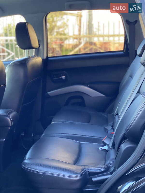 Внедорожник / Кроссовер Citroen C-Crosser 2010 в Копычинце фото 24 Внедорожник / Кроссовер Citroen C-Crosser 2010 в Копычинце