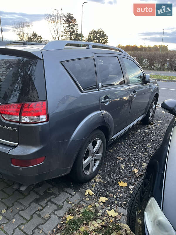 Внедорожник / Кроссовер Citroen C-Crosser 2009 в Кропивницком фото 6 Внедорожник / Кроссовер Citroen C-Crosser 2009 в Кропивницком