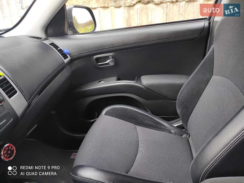 Внедорожник / Кроссовер Citroen C-Crosser 2010 в Луцке фото 13 Внедорожник / Кроссовер Citroen C-Crosser 2010 в Луцке