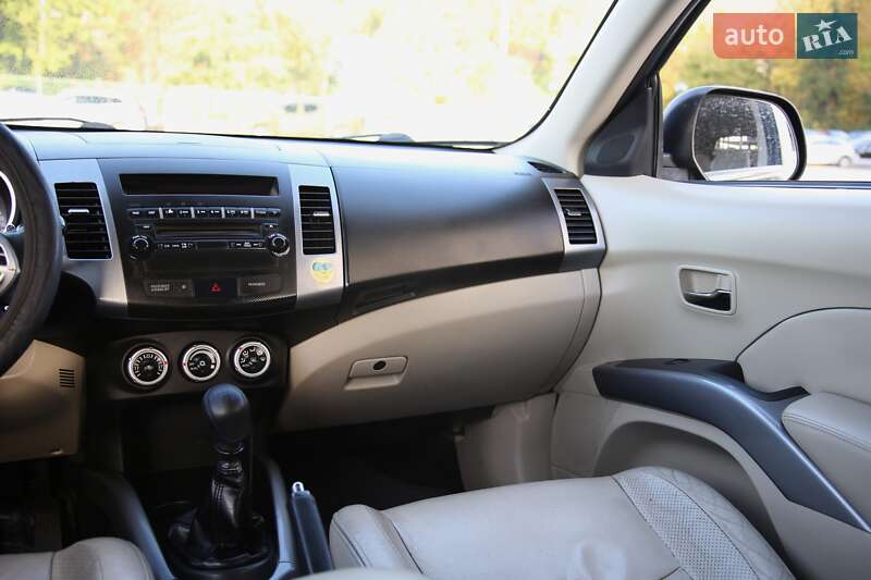 Позашляховик / Кросовер Citroen C-Crosser 2007 в Харкові