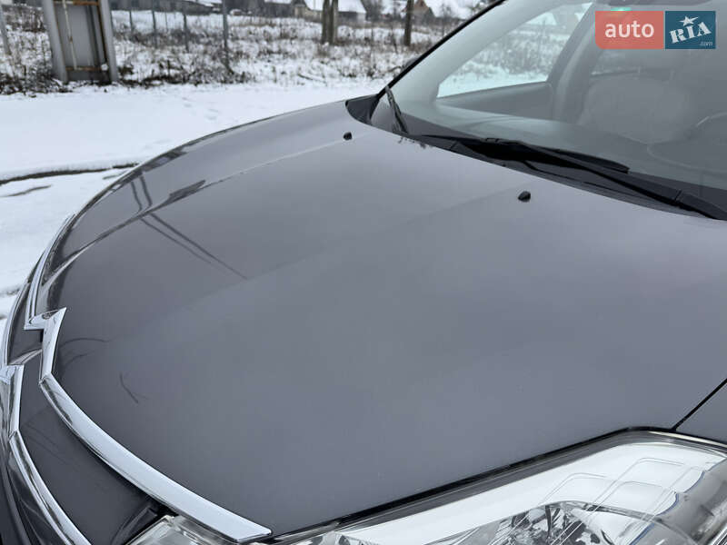 Позашляховик / Кросовер Citroen C-Crosser 2010 в Радивиліві