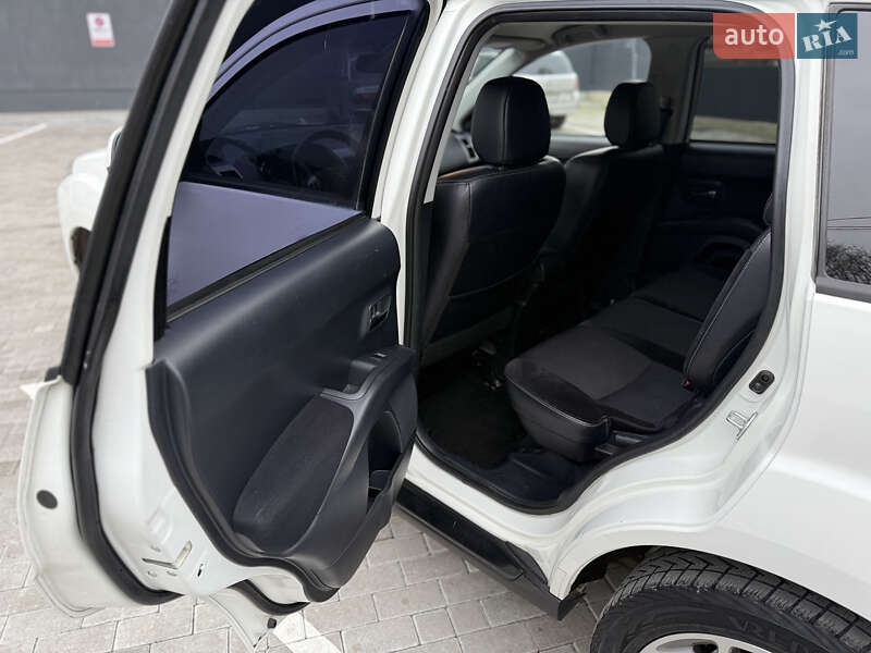 Внедорожник / Кроссовер Citroen C-Crosser 2012 в Кременце фото 30 Внедорожник / Кроссовер Citroen C-Crosser 2012 в Кременце