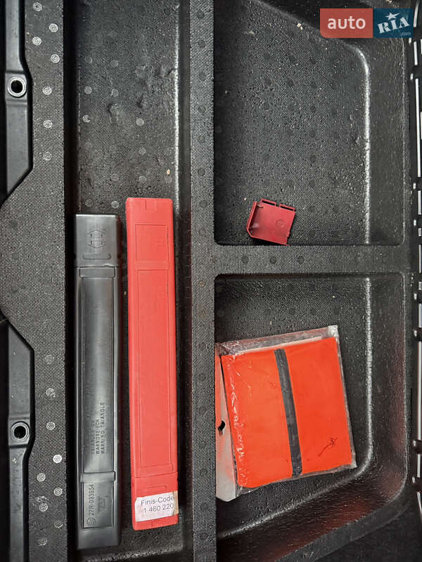 Внедорожник / Кроссовер Citroen C-Crosser 2012 в Кременце фото 46 Внедорожник / Кроссовер Citroen C-Crosser 2012 в Кременце