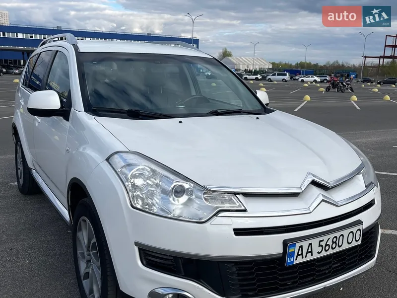 Citroen C-Crosser 2012