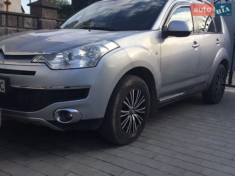 Citroen C-Crosser