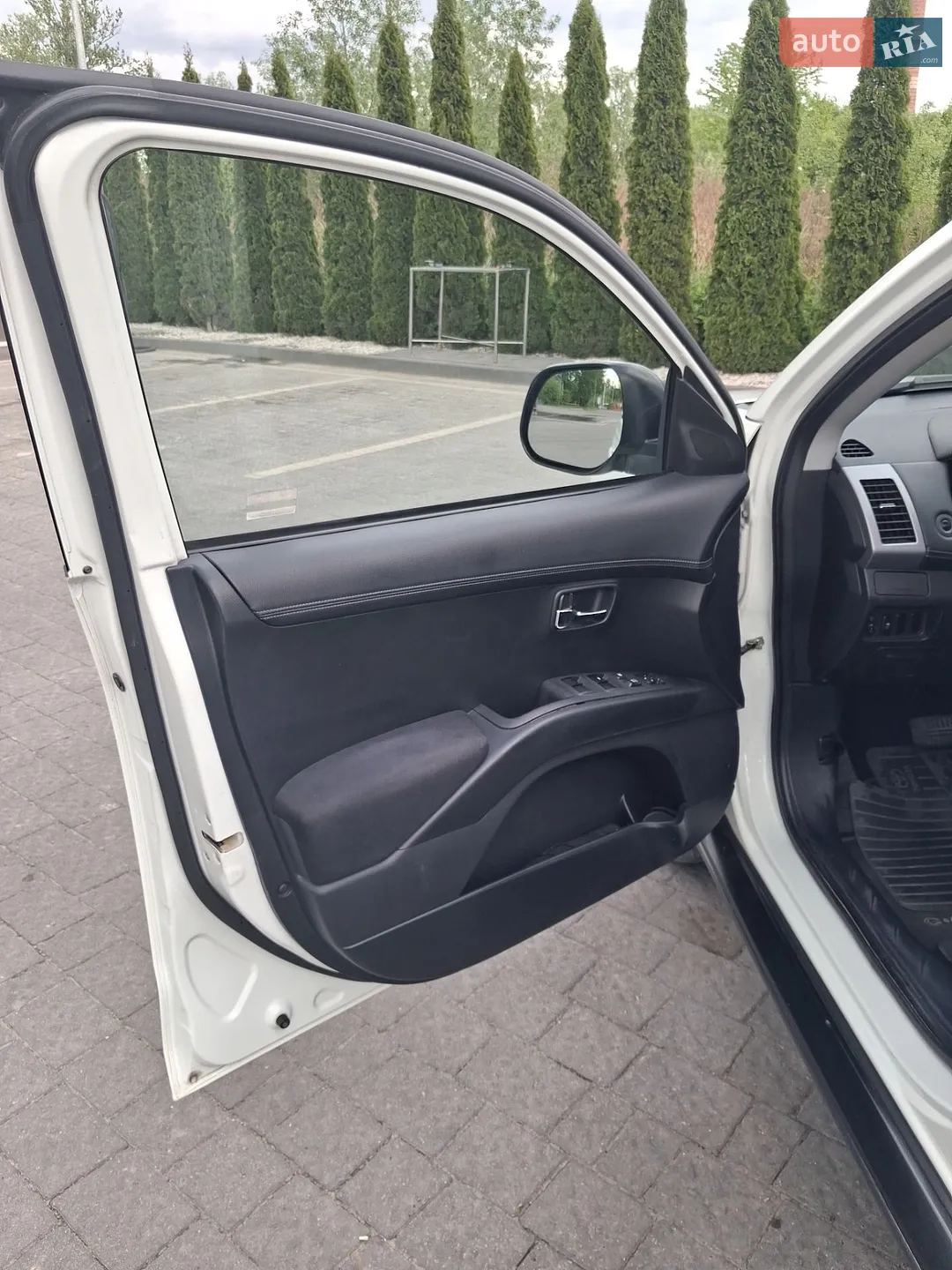 2010 Citroen C-Crosser - мініатюра 7