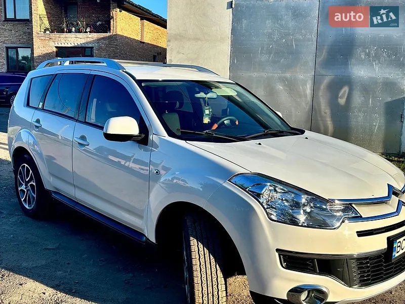 Citroen C-Crosser