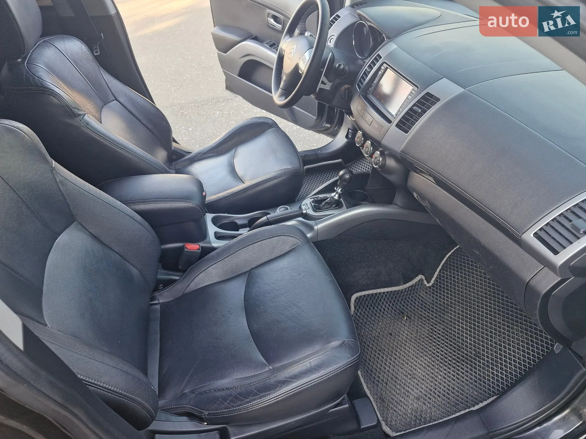 2010 Citroen C-Crosser - мініатюра 16