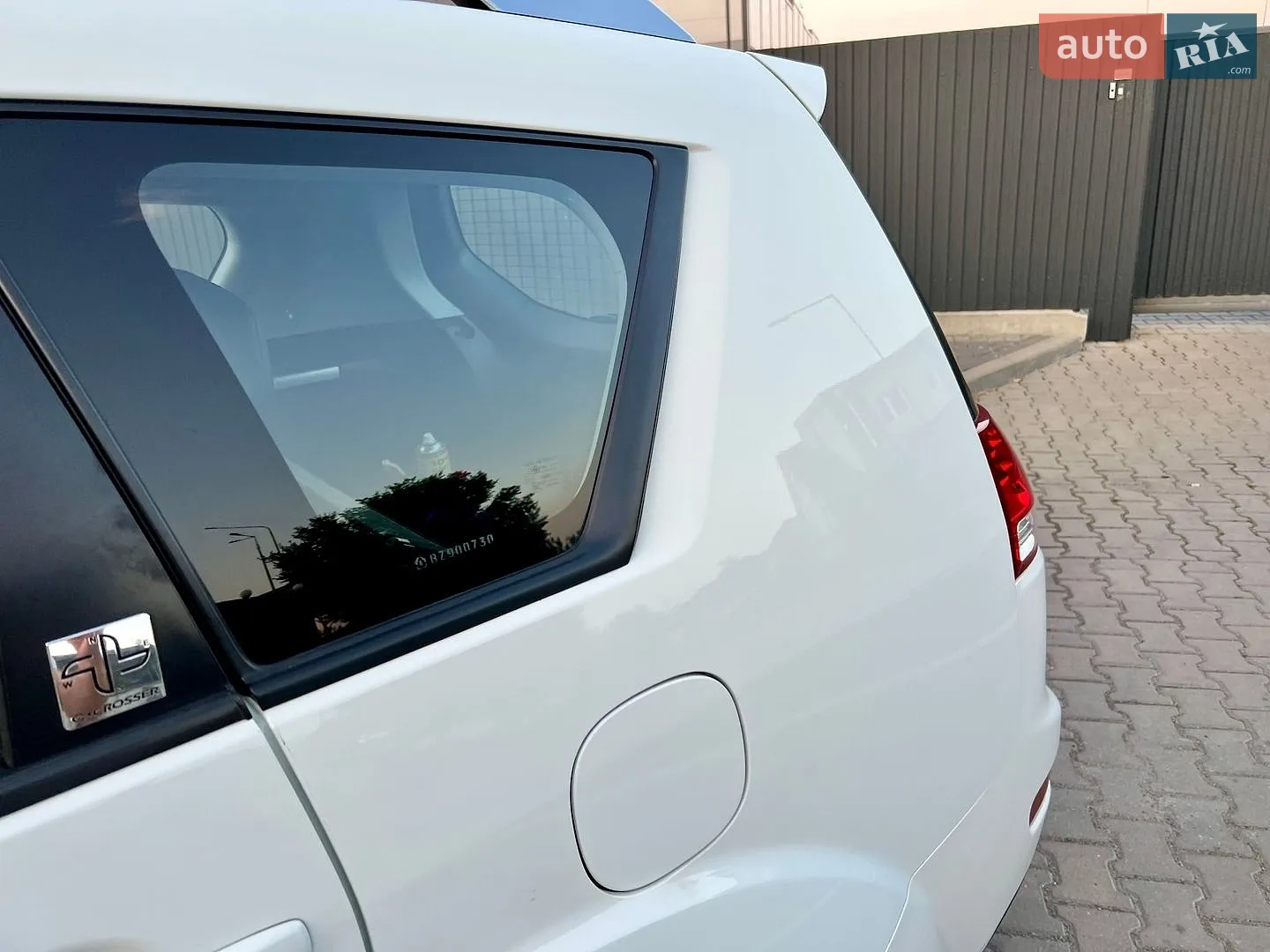 2010 Citroen C-Crosser - мініатюра 47