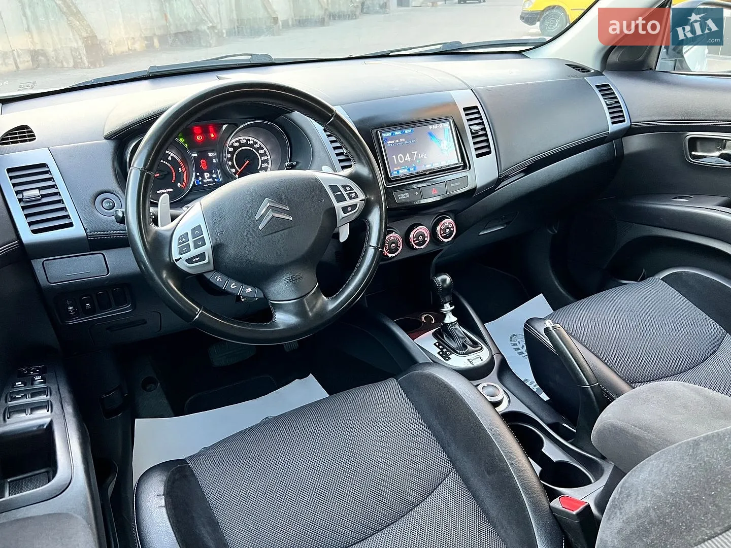2010 Citroen C-Crosser - мініатюра 87