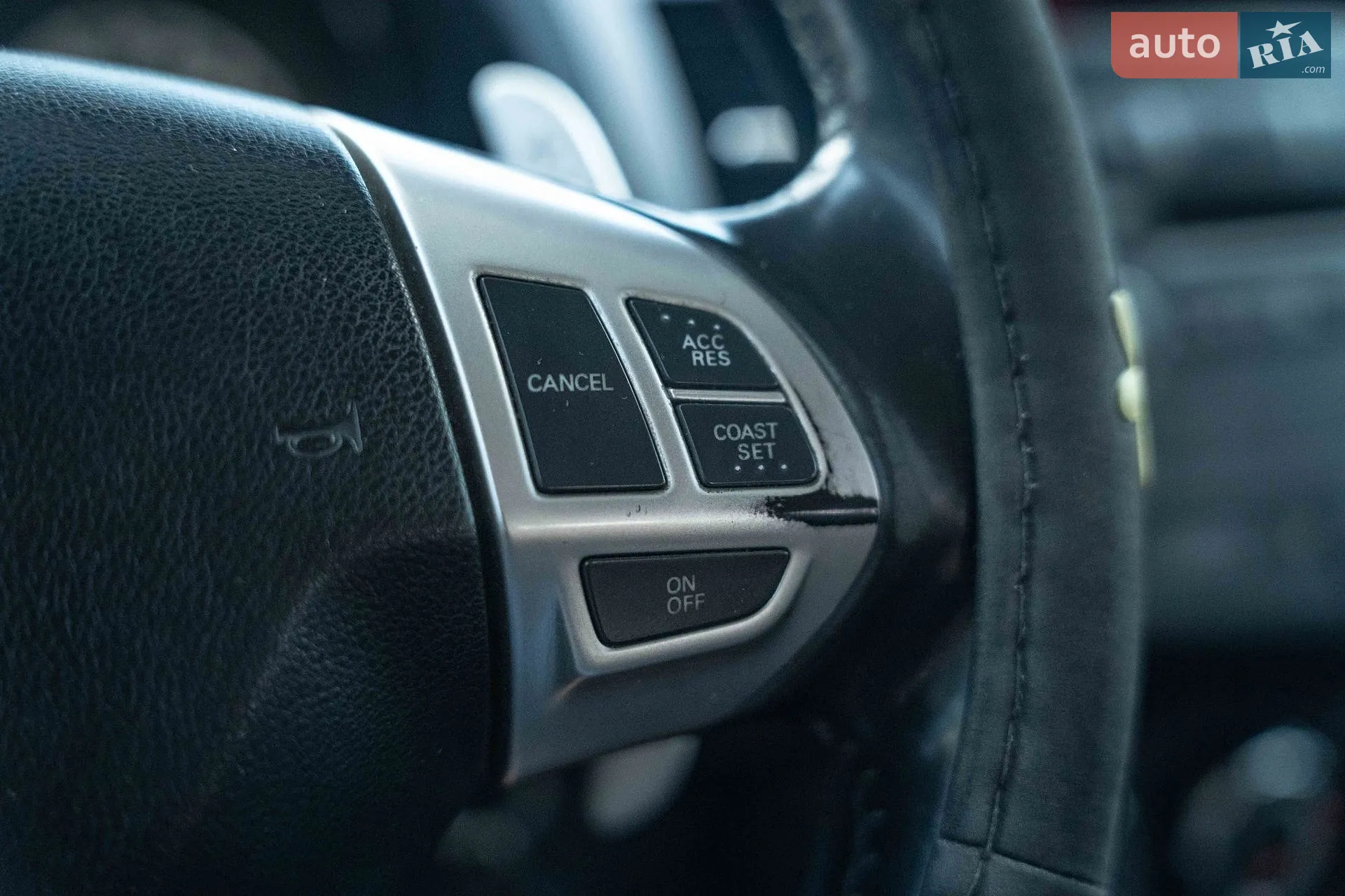 2011 Citroen C-Crosser - мініатюра 24