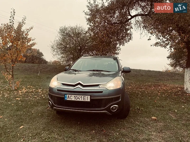 Citroen C-Crosser