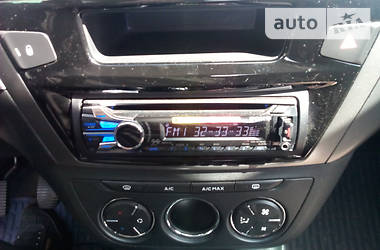 Седан Citroen C-Elysee 2013 в 